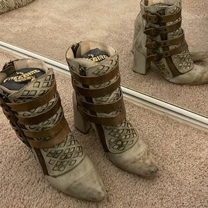 Freebird Julia Booties